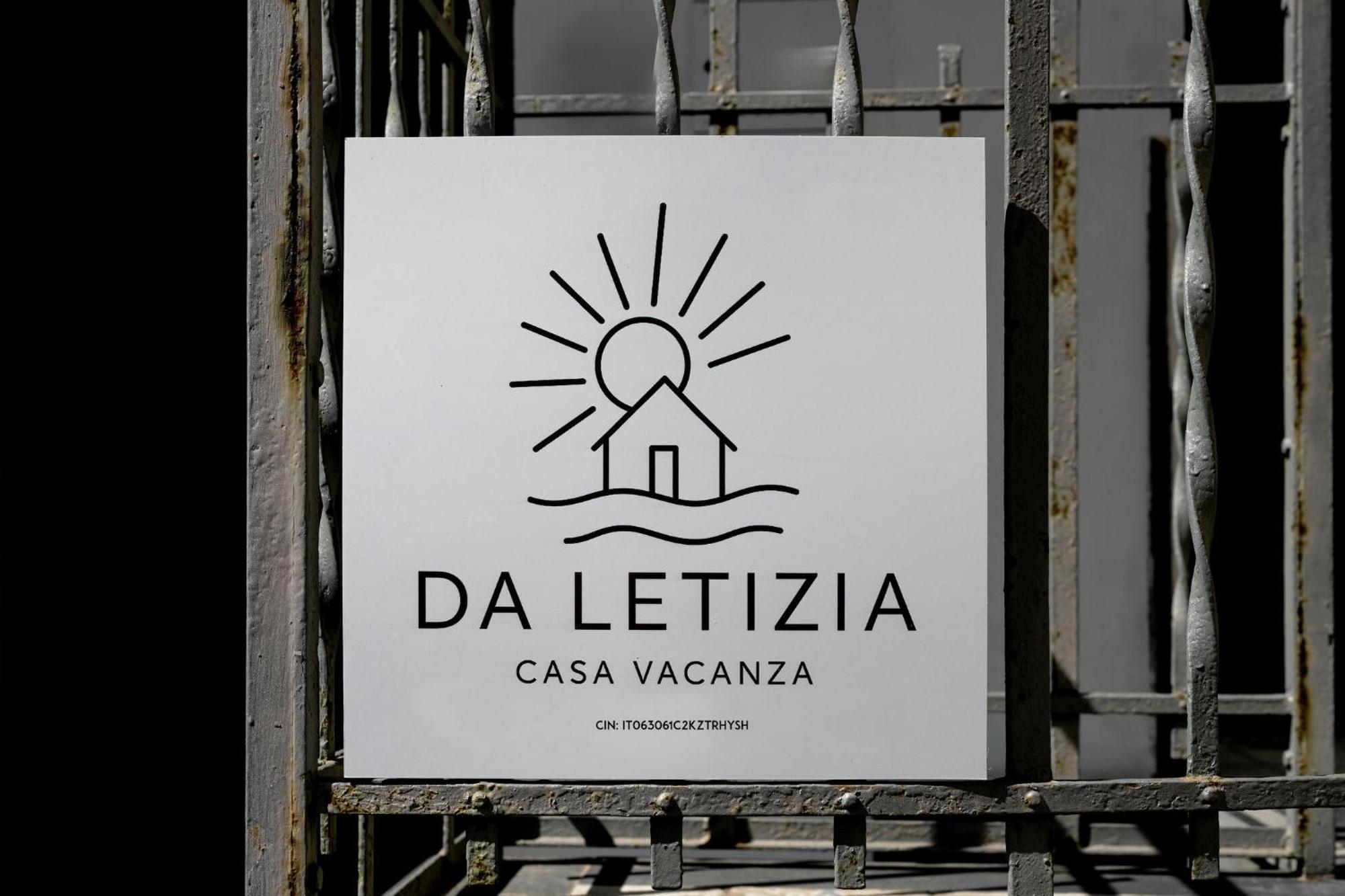 Da Letizia Casa Vacanze A Прочида Екстер'єр фото